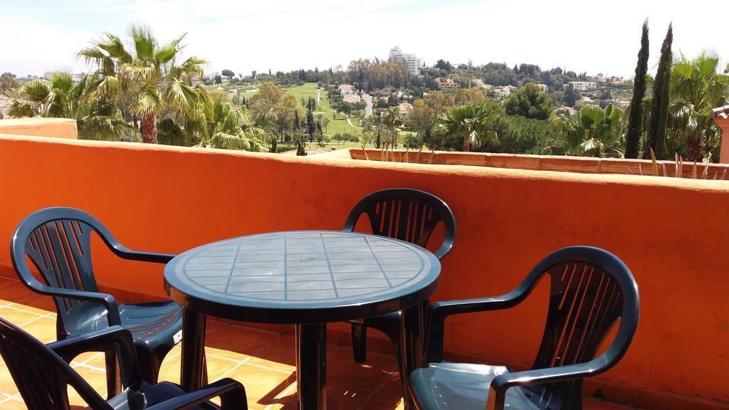 Royal Suites Marbella เบนาบีส ภายนอก รูปภาพ