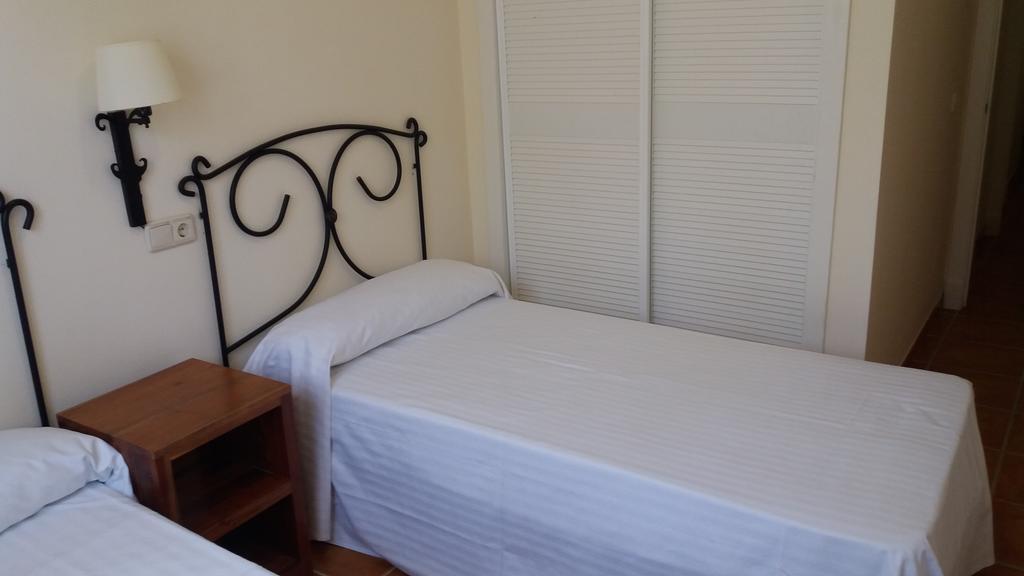 Royal Suites Marbella เบนาบีส ภายนอก รูปภาพ