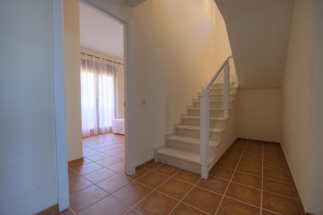 Royal Suites Marbella เบนาบีส ภายนอก รูปภาพ