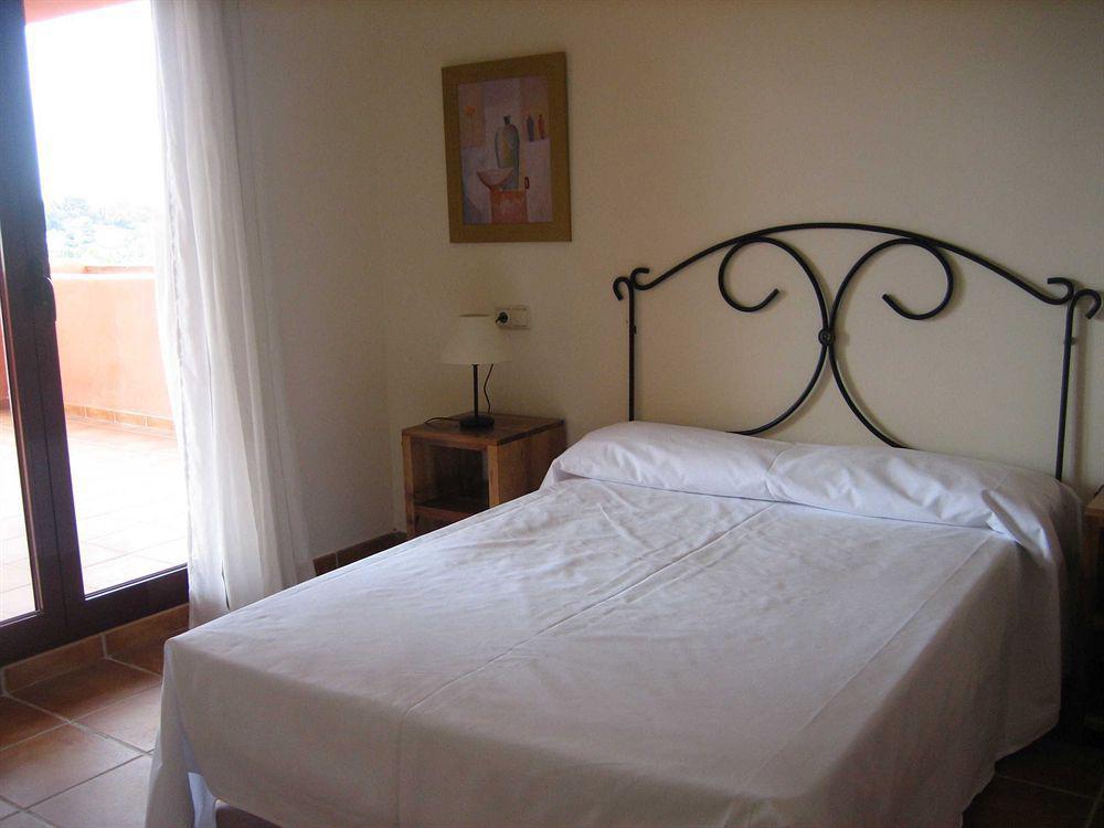 Royal Suites Marbella เบนาบีส ห้อง รูปภาพ